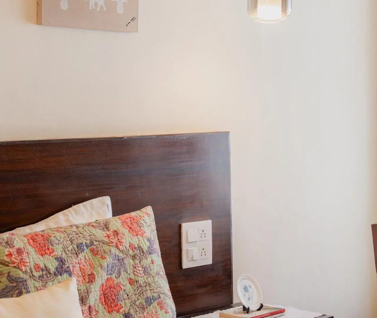 Stayvista At Driftwood Cottage Shimla